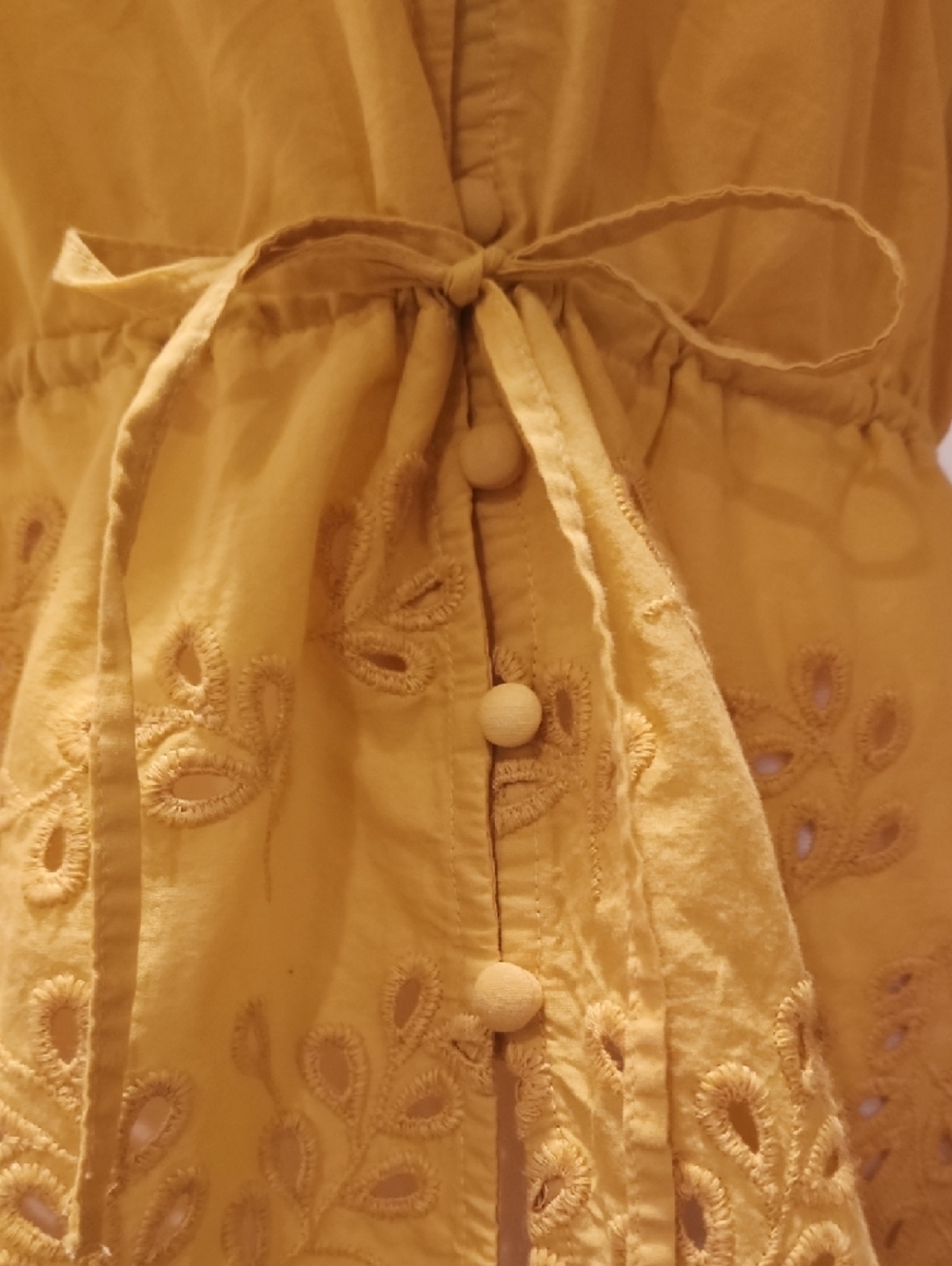 Yellow Marks & Spencer Broderie Anglaise (Eyelet) Tie-Waist Women’s Top - Picture 3 of 7